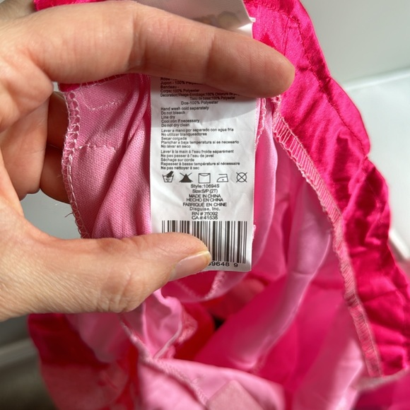 Princess Peach 2T costume - Picture 7 of 7